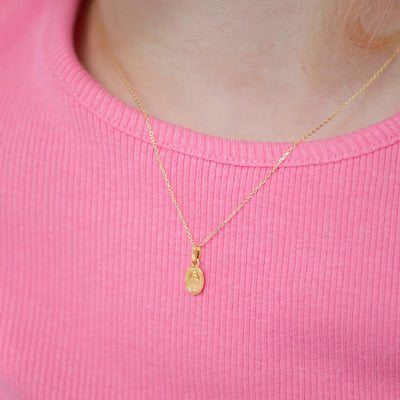 18k Gold Oval Virgin Mary Kids / Children's / Girls Pendant